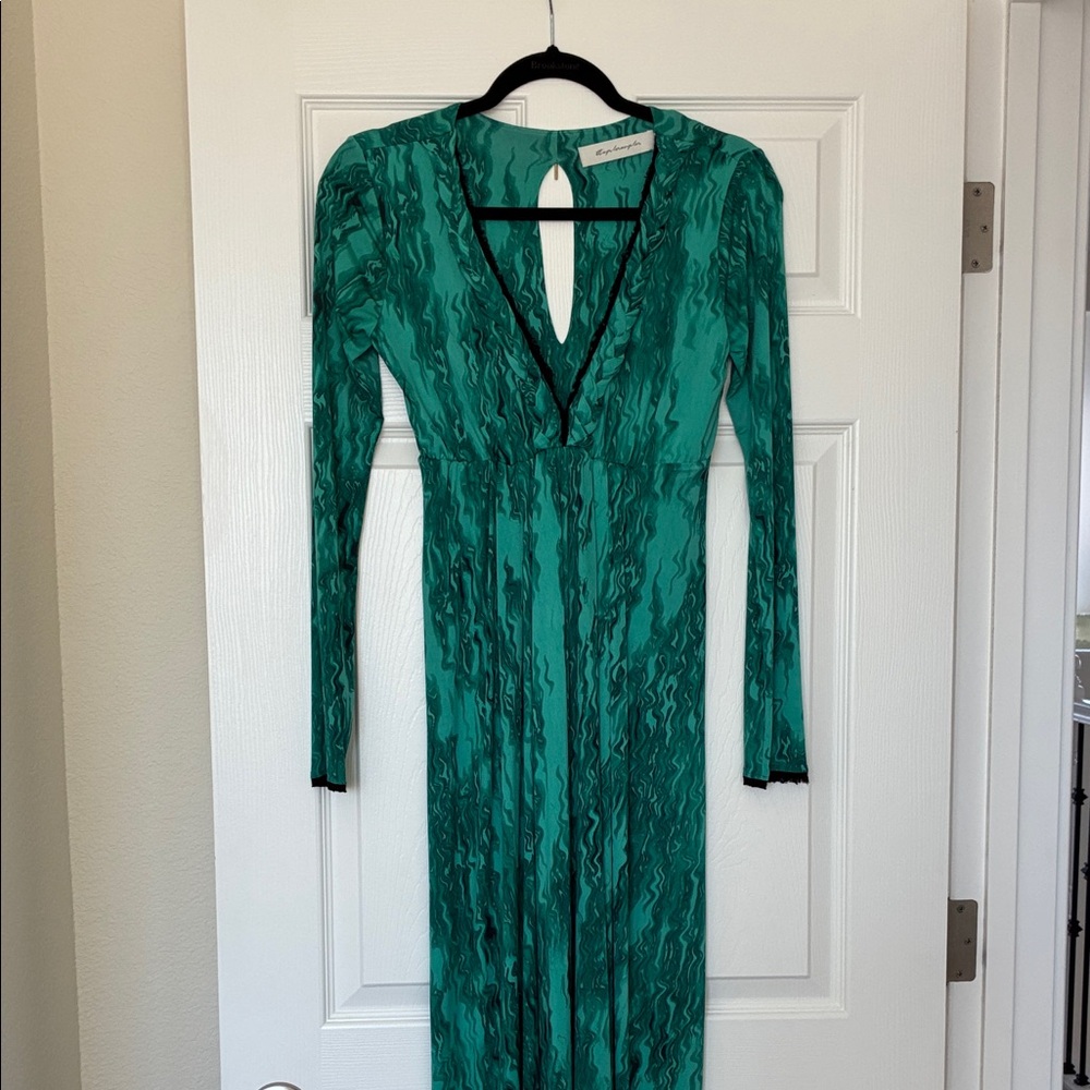 RARE T-Bags Los Angeles Emerald Green Long Sleeve Dress